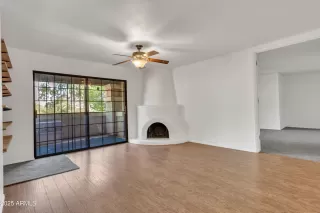 Photo #4: 6763597 Listing 