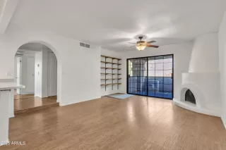 Photo #5: 6763597 Listing 