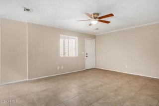 Photo #3: 6763603 Listing