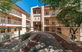 Photo #4: 6763657 Listing 