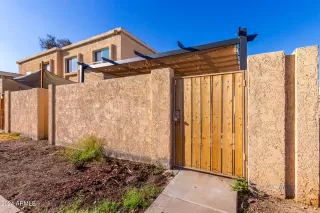 Photo #2: 6763669 Listing