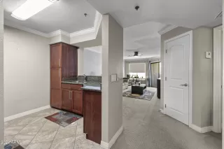 Photo #2: 6763878 Listing 