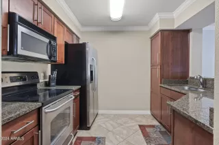 Photo #3: 6763878 Listing 