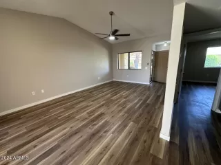 Photo #5: 6764238 Listing