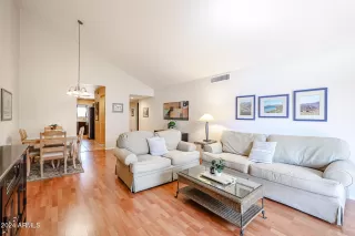 More Details about MLS # 6764282 : 5350 N CENTRAL AVENUE#28