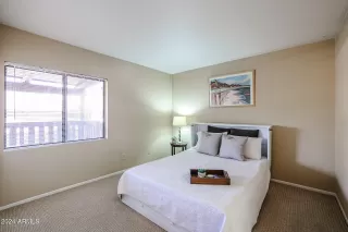 Photo #6: 6764282 Listing