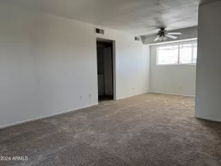 Photo #3: 6764478 Listing