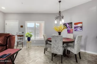 Photo #3: 6764572 Listing 