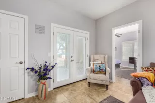 Photo #4: 6764572 Listing 