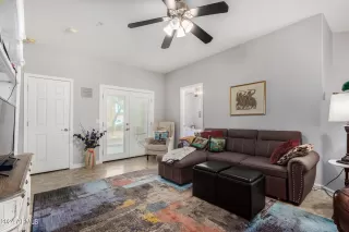 Photo #5: 6764572 Listing 