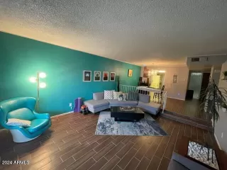 Photo #2: 6764618 Listing 