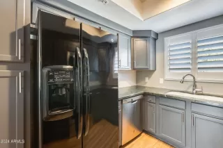 Photo #2: 6765242 Listing