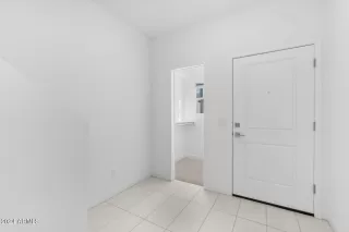 Photo #6: 6765434 Listing