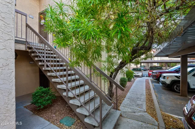 MLS: 6765686 Condo For Sale