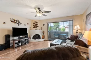 Photo #2: 6765686 Listing 