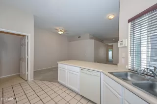 Photo #4: 6765699 Listing 