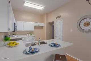 Photo #1: 6765884 Listing 