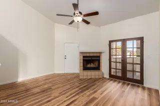 Photo #3: 6766152 Listing