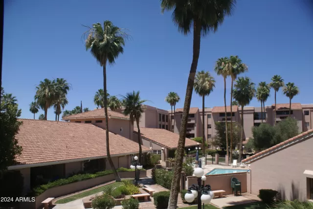 MLS: 6766218 Condo For Sale