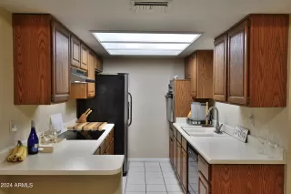 Photo #2: 6766218 Listing