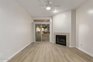 Photo #3: 6766502 Listing