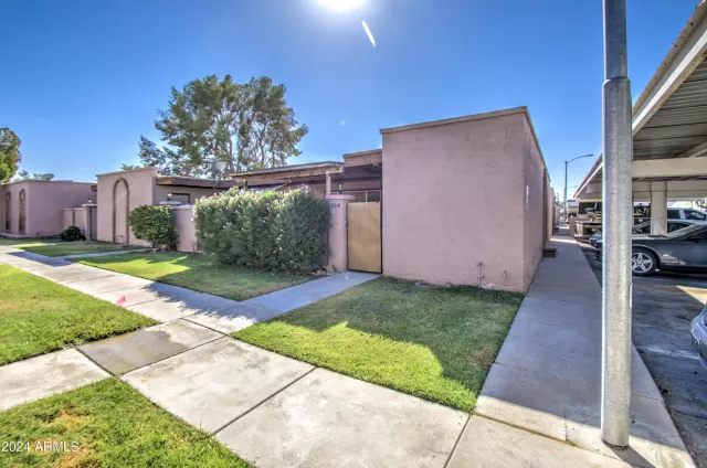 MLS: 6766554 Condo For Sale