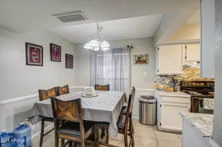 Photo #6: 6766554 Listing 