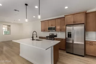 Photo #1: 6766861 Listing 