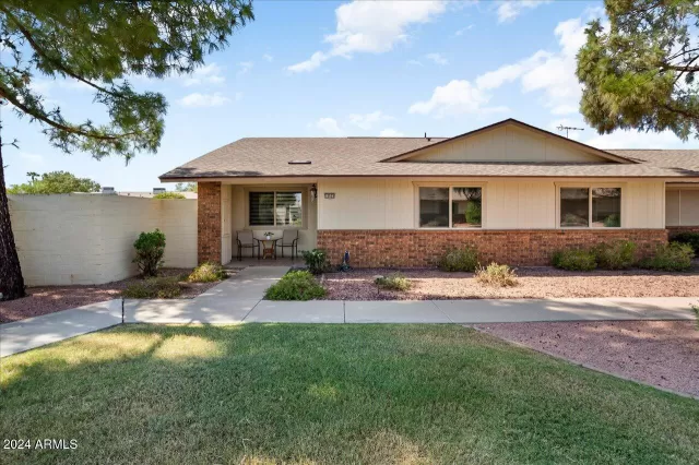 MLS: 6766957 Condo For Sale