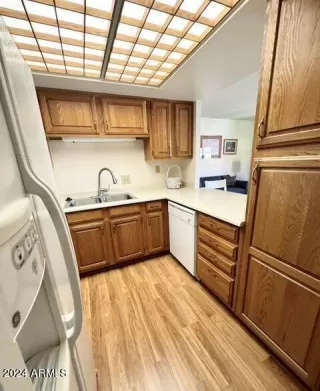 Photo #2: 6768033 Listing 