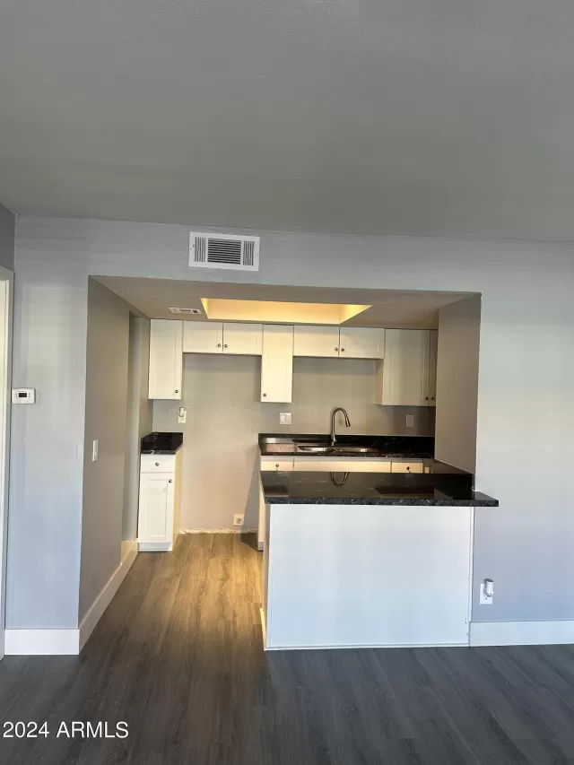 MLS: 6768105 Condo For Sale