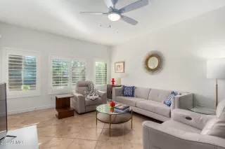 Photo #2: 6768116 Listing 