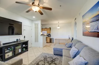 Photo #5: 6768187 Listing 