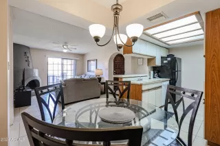 Photo #6: 6768271 Listing