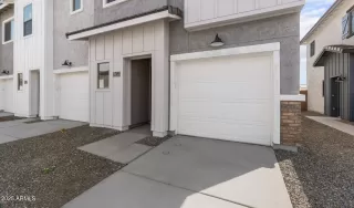 Photo #1: 6768332 Listing