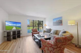 Photo #1: 6768413 Listing