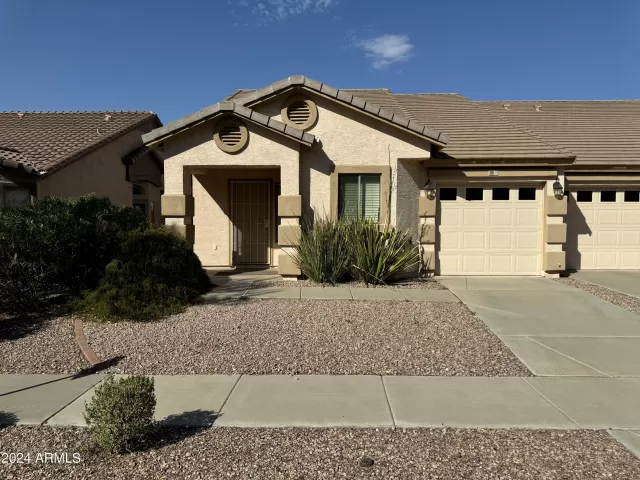 MLS: 6768423 Condo For Sale