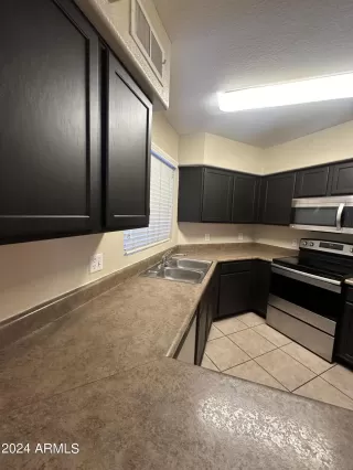 Photo #6: 6768503 Listing