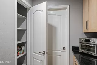 Photo #5: 6768505 Listing 