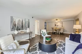 Photo #1: 6768651 Listing 