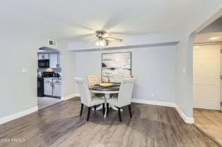 Photo #2: 6768651 Listing 