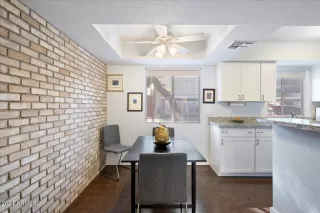 Photo #4: 6768716 Listing