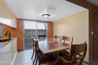 Photo #2: 6768787 Listing