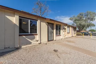 Photo #2: 6769309 Listing