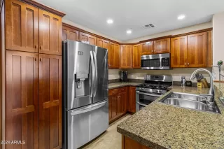 Photo #5: 6769486 Listing 