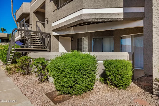 MLS: 6769509 Condo For Sale