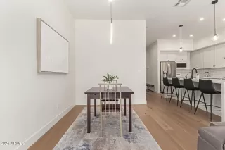 Photo #3: 6769530 Listing 