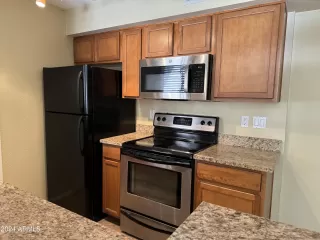 Photo #3: 6769601 Listing 