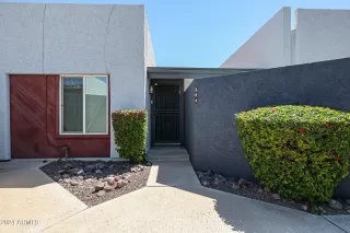 More Details about MLS # 6769767 : 3551 N 12TH STREET#104