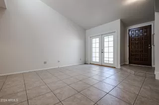 Photo #3: 6769767 Listing